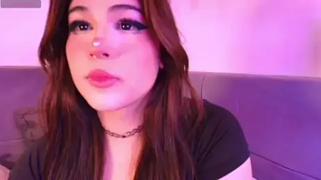 Yuri_Stars webcam model stream image