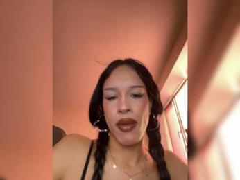 Mia-zii webcam bongacams model stream image