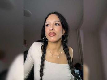 Mia-zii webcam model stream image