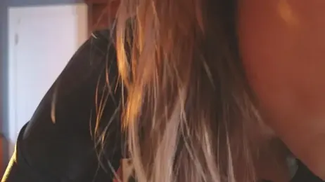 DemiDee webcam model stream image