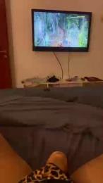 Guriza webcam model stream image