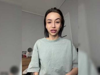 AdeleLaCroix webcam bongacams model stream image