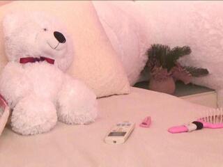 Naomi Bea webcam model stream image