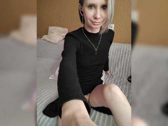 -Christina- webcam model stream image