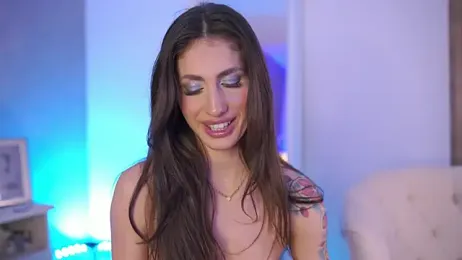 OhhAisha webcam model stream image