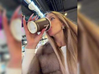 ALVUWKA webcam model stream image