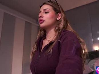 nina_mon webcam model stream image