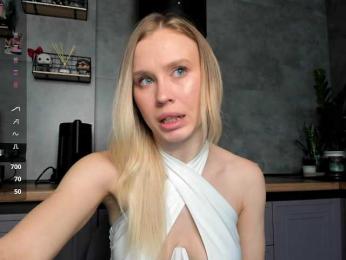 Sunlovv webcam model stream image