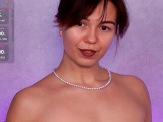 Amanda Vi webcam flirt4free model stream image